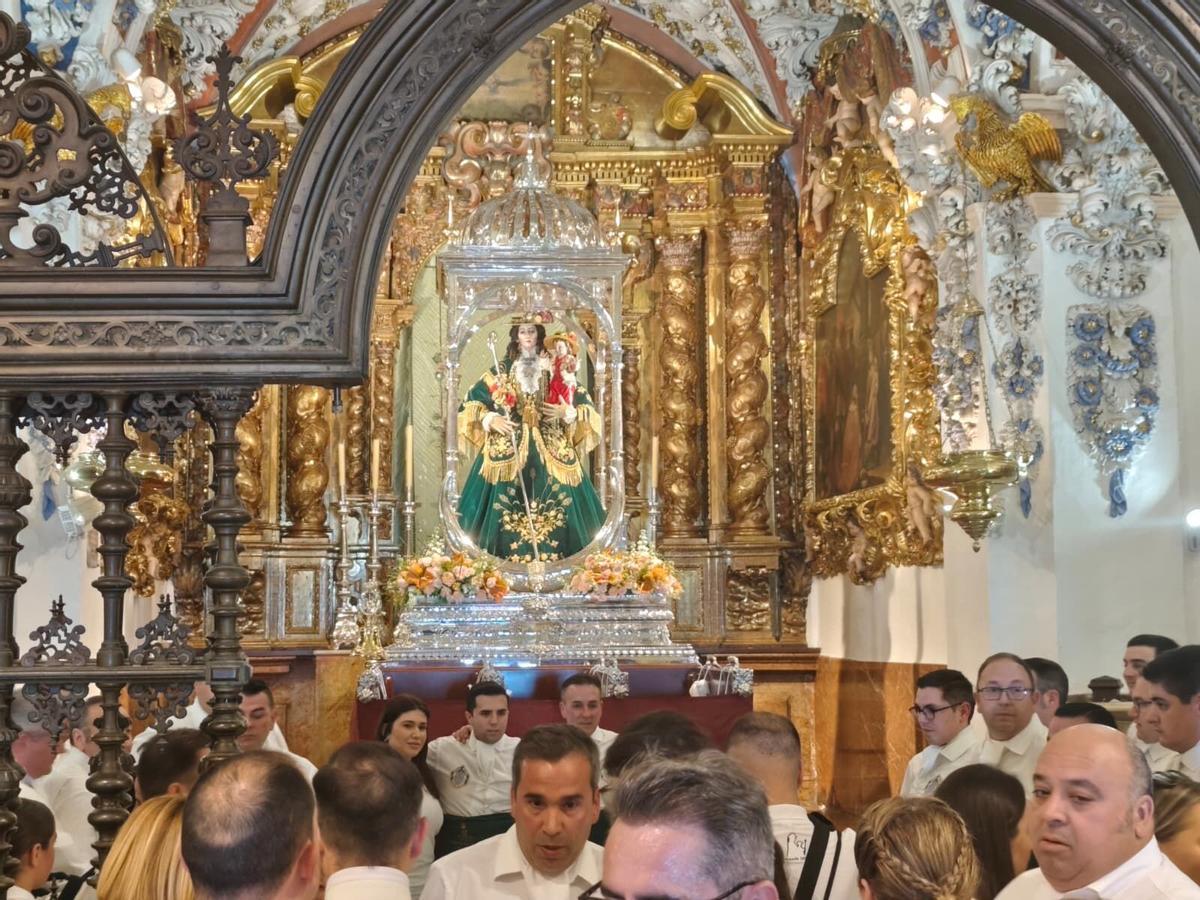 Romería de bajada de la Virgen de Araceli Romería de bajada de la Virgen de Araceli
