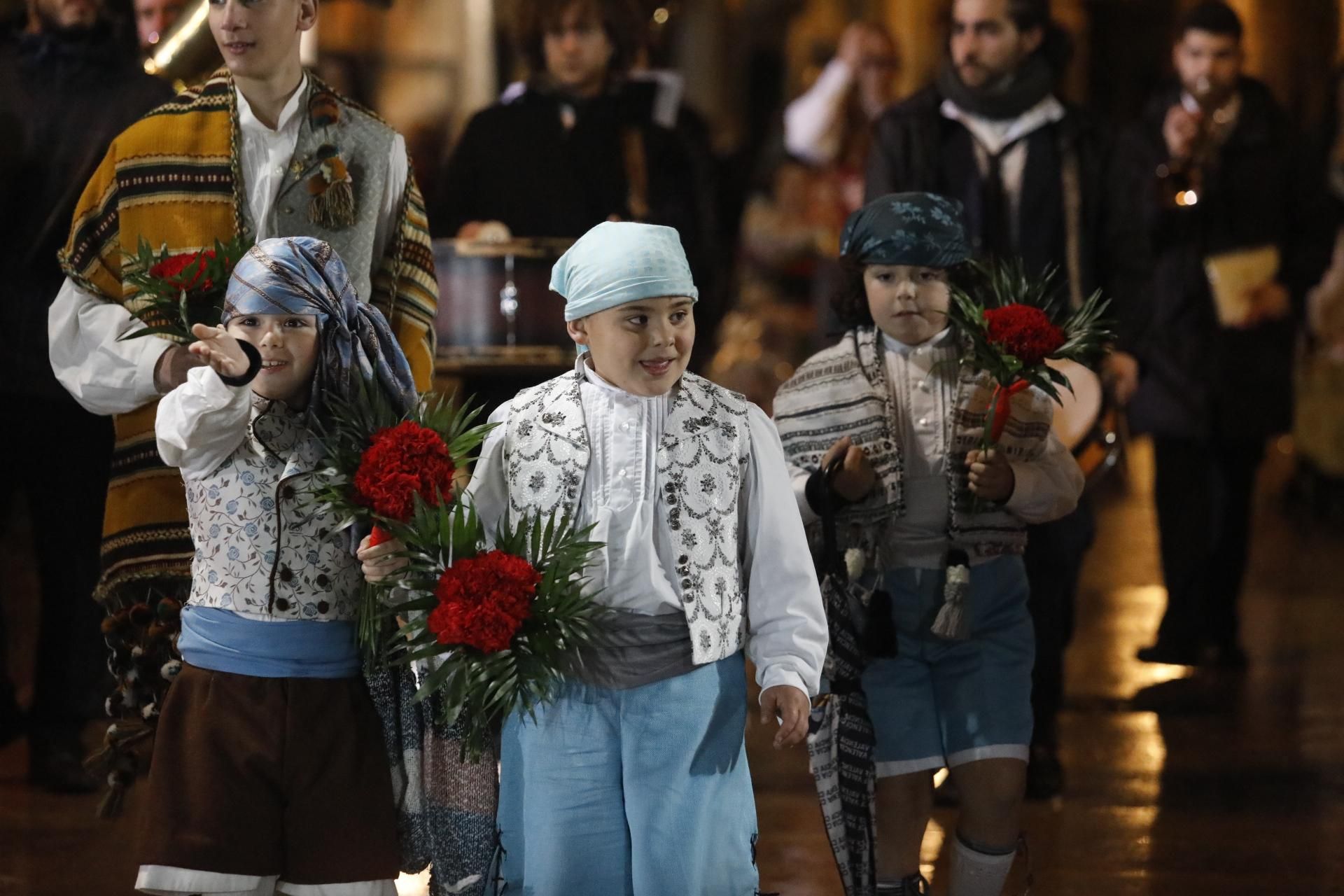 Búscate en el primer día de ofrenda por la calle Quart (entre las 22:00 a las 23:00 horas)