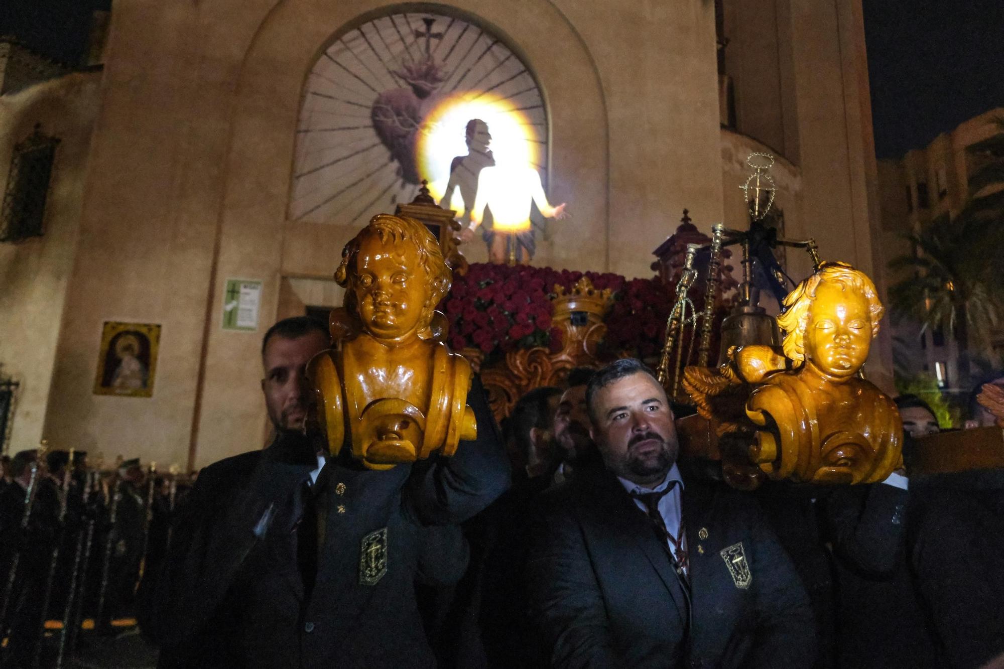 Las mejores imágenes del Martes Santo en Elche