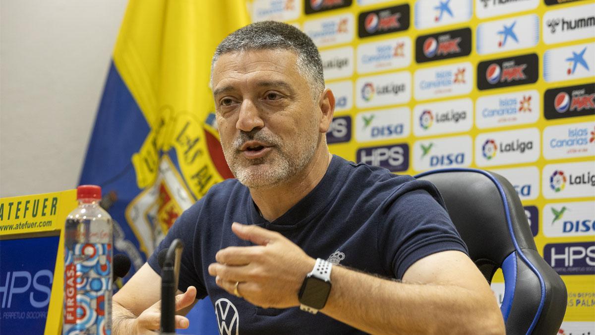 Garcia Pimienta quiere 'pescar' en el FC Barcelona