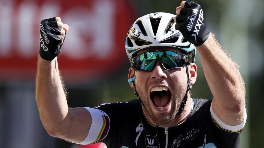 Mark Cavendish, eufòric, a la línia d&#039;arribada.