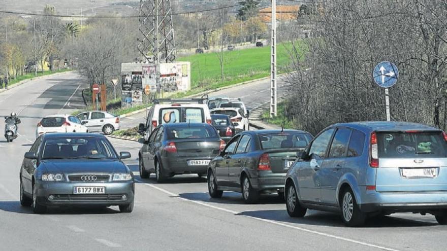 Recaudación pone al cobro el impuesto de rodaje en 193 municipios de Cáceres