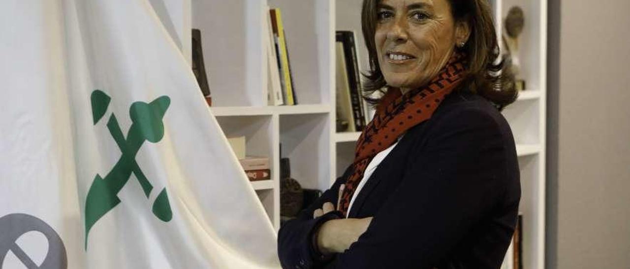 Carmen Artime, en la sede local de la Asociación Española Contra el Cáncer.