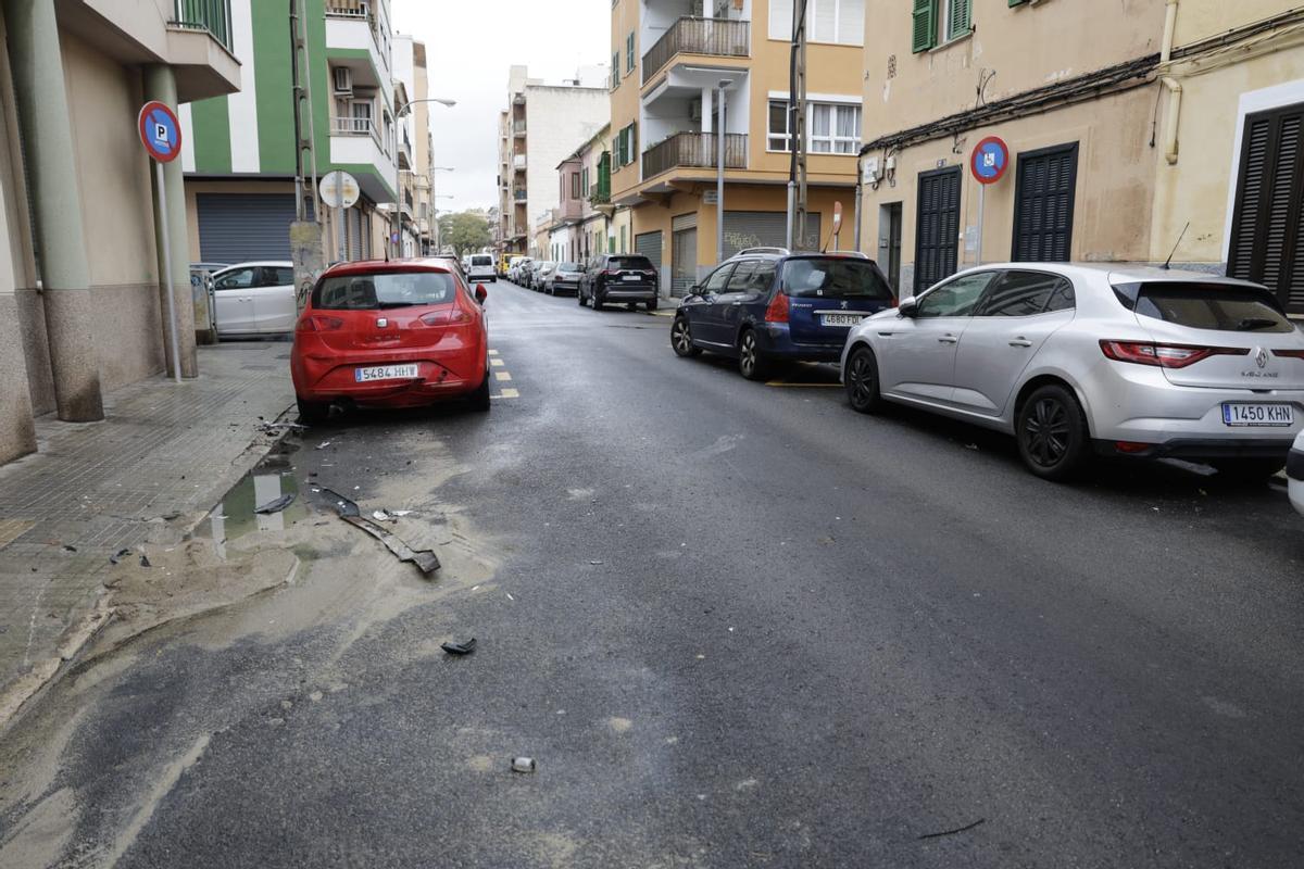 Un joven ebrio y sin carnet se estrella tras huir de un control ...
