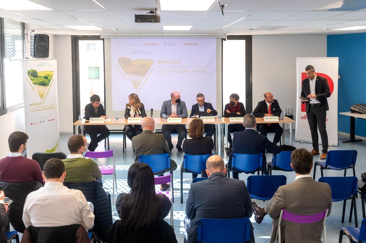 Mesa redonda 'Impulso a la transformación rural de la Catalunya rural'