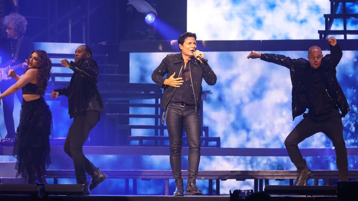 Chayanne hace vibrar al público coruñés en el Coliseum