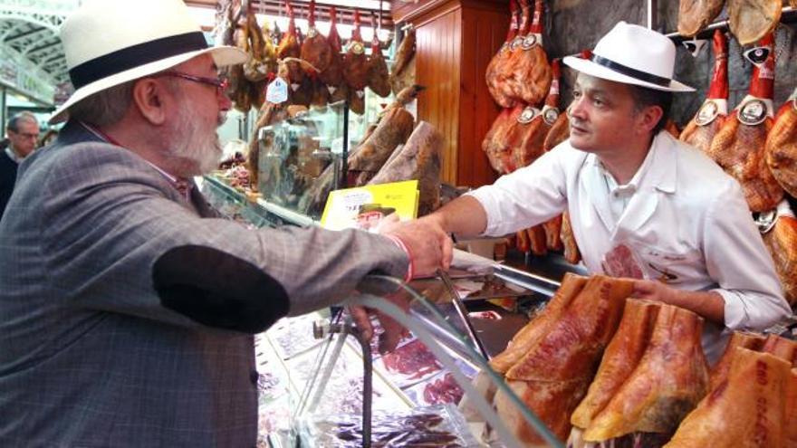 Antonio Vergara saluda a José Manuel Manglano