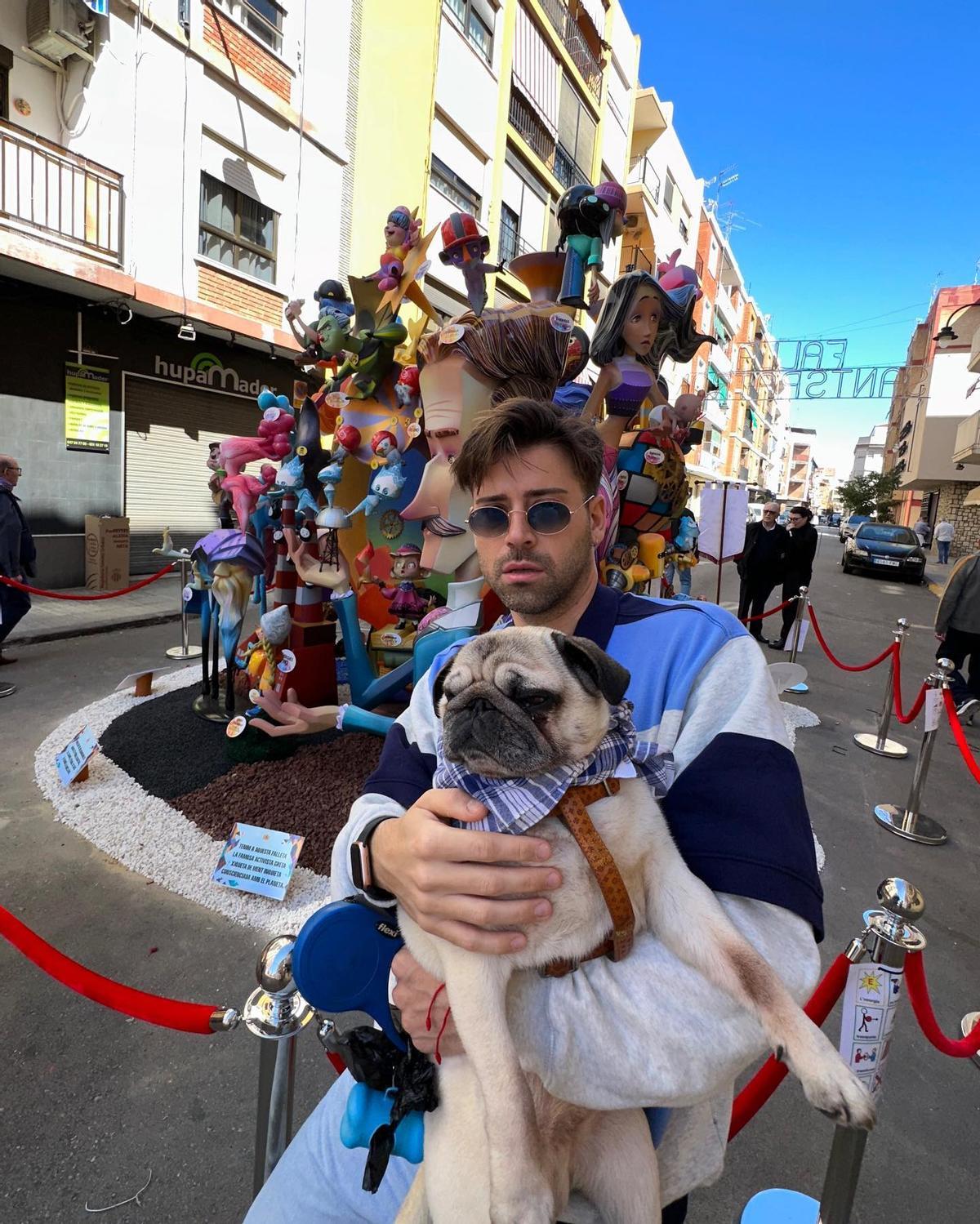 @uyalbert en su visita a las Fallas de Alzira el pasado mes de marzo