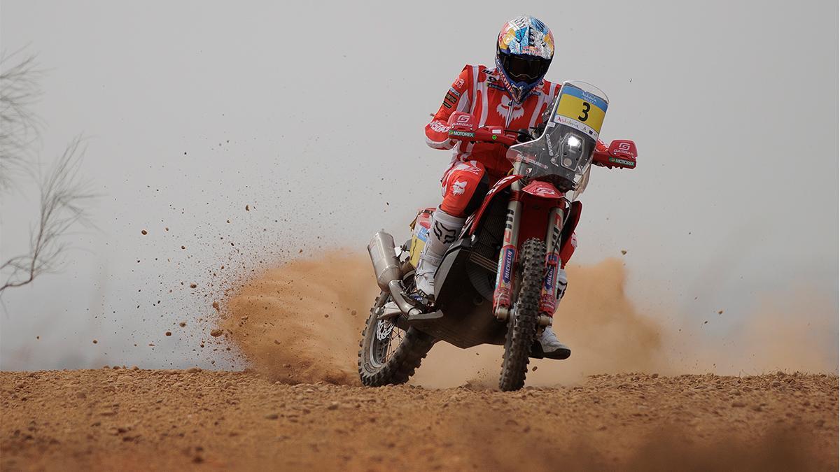 Sam Sunderland abandona el Dakar