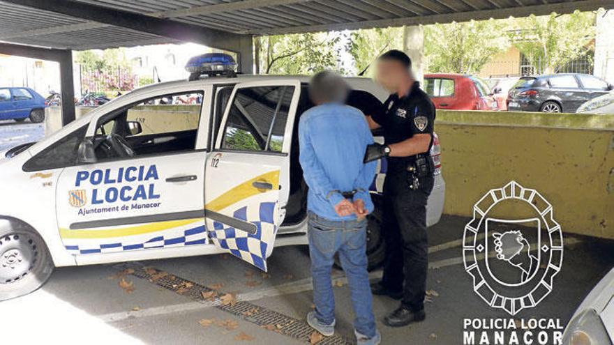 Un detenido en una pelea multitudinaria en Manacor