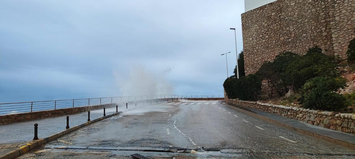 Las mejores imágenes del temporal de mar en Cullera