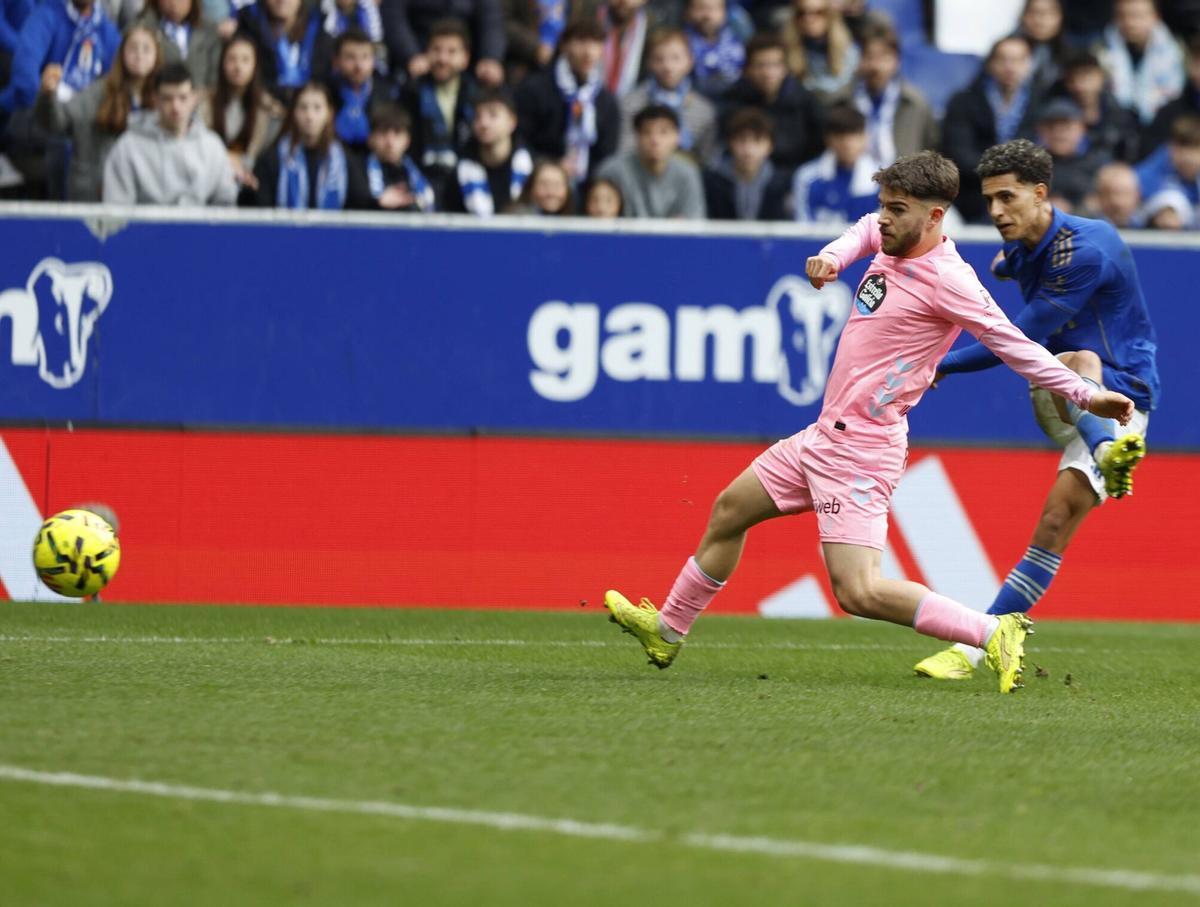 EN IMÁGENES: Así ha sido el encuentro entre el Real Oviedo y el Celta de Vigo