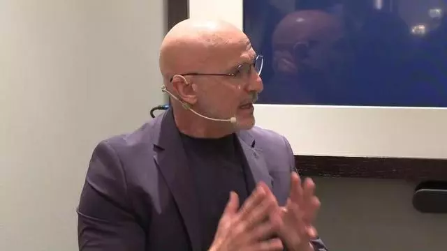 Luis de la Fuente: "intentar mantener la ilusión de un país es algo maravilloso"