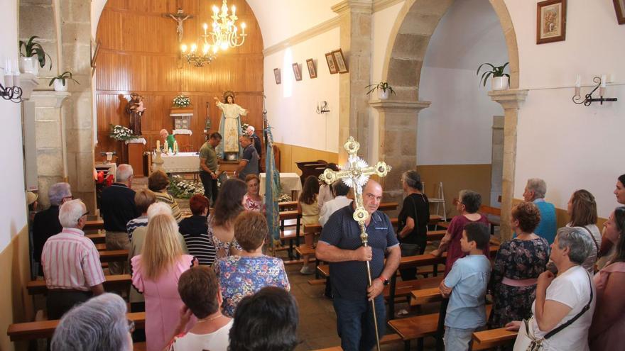 Festa en Cortegada por Santa María e pola “Paella”