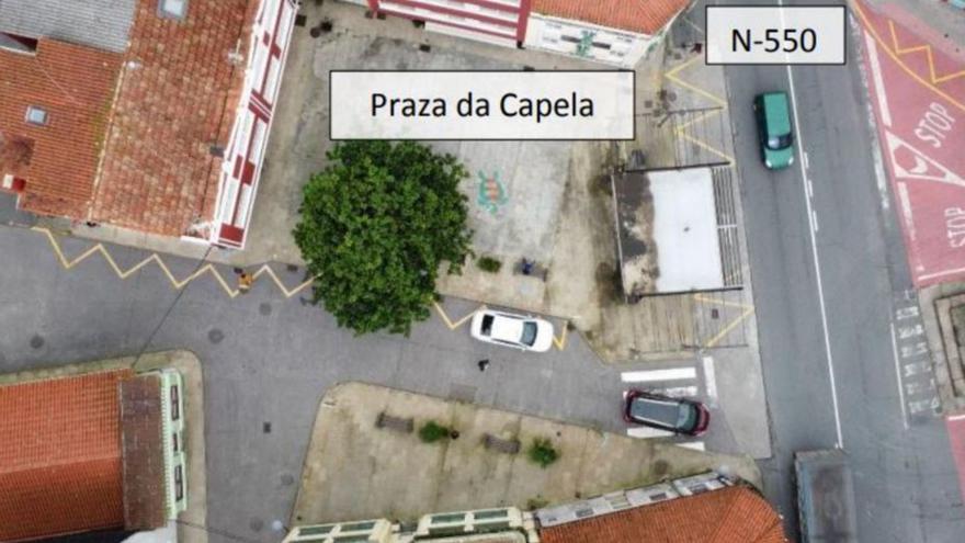 Vista aérea de la Praza da Capela, en Carral, que se renovará. |  // L. O.