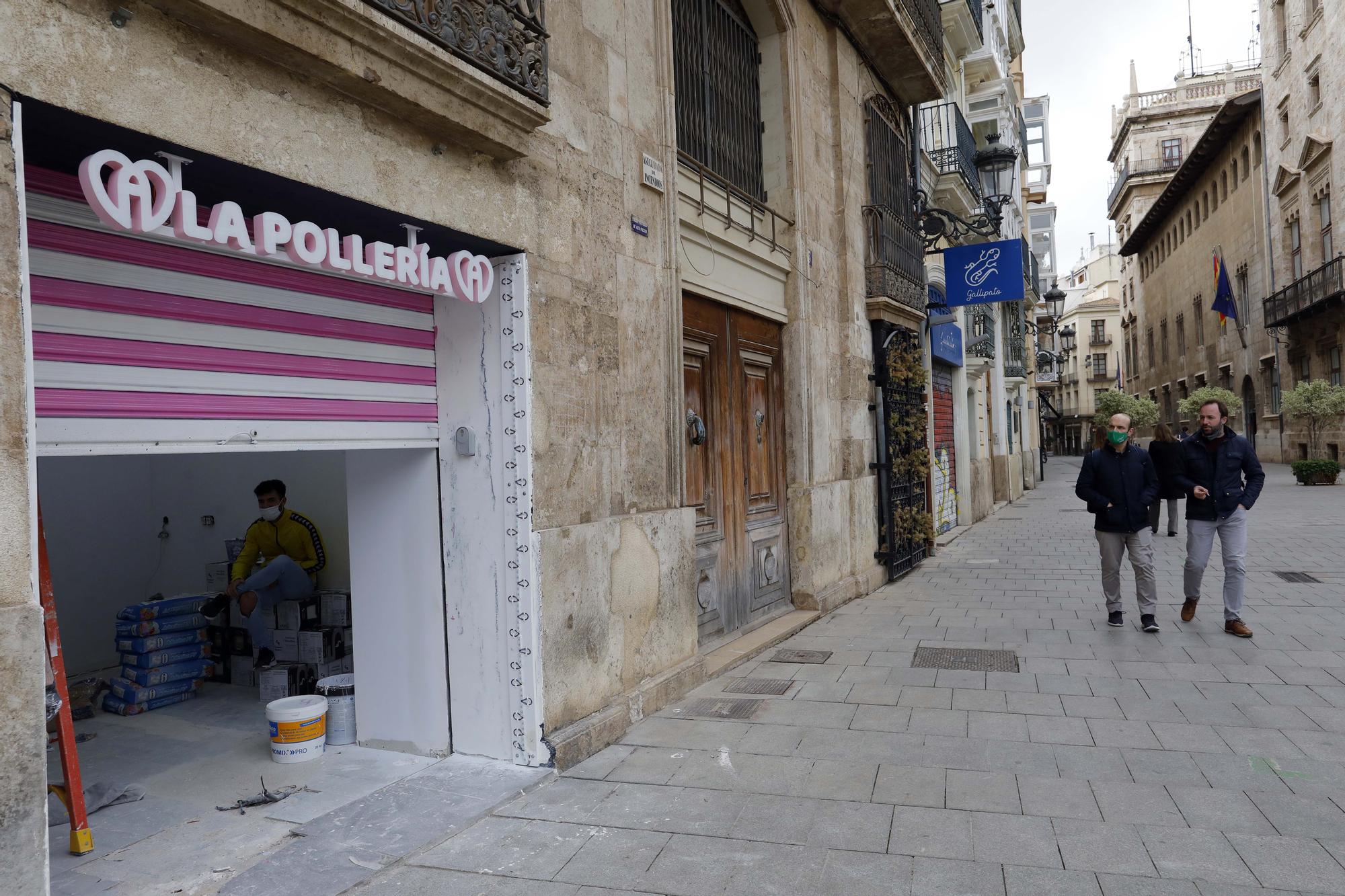 Pollería Valencia: así es la nueva tienda de gofres con forma de pene