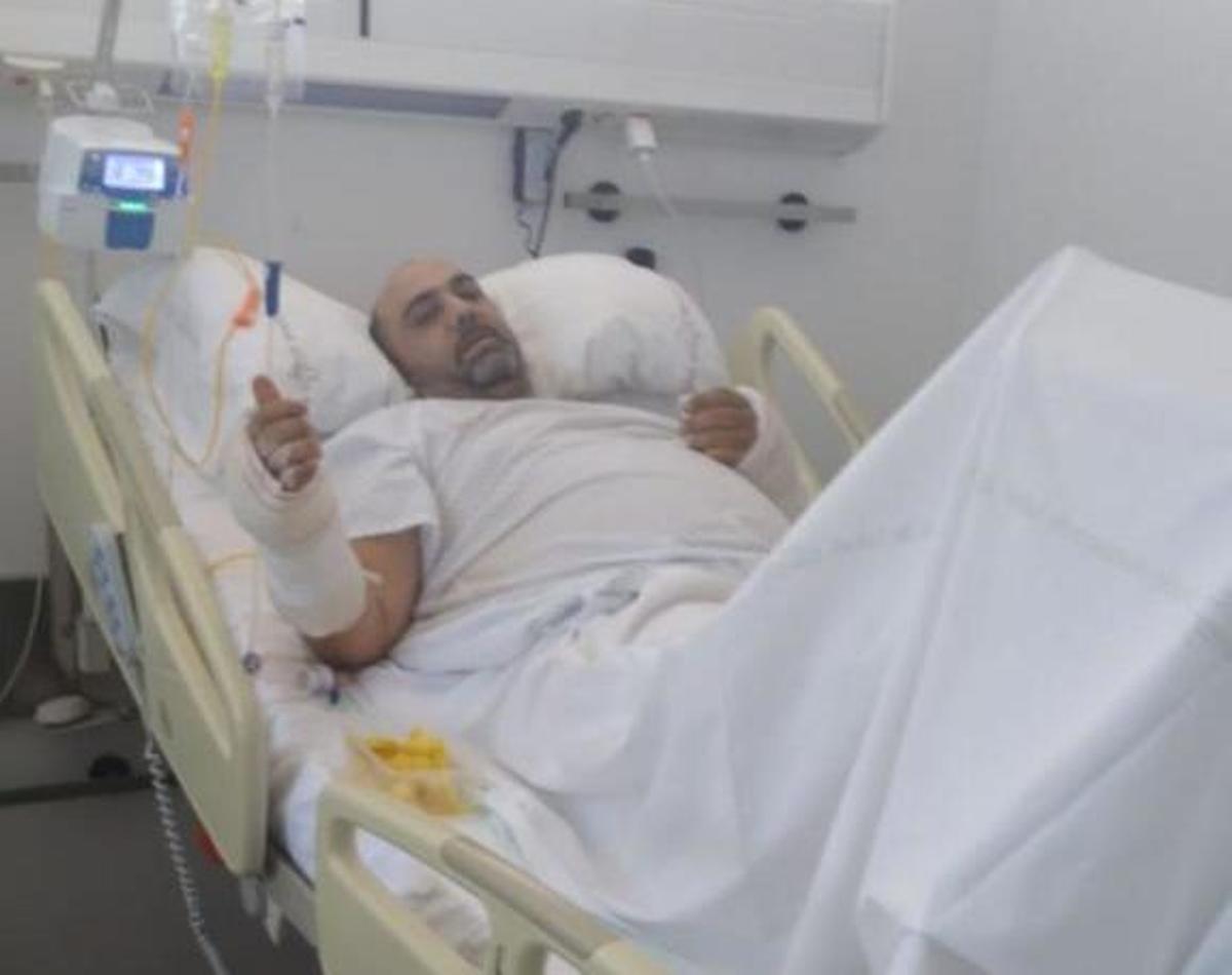 Francisco López, víctima del accidente, en el hospital