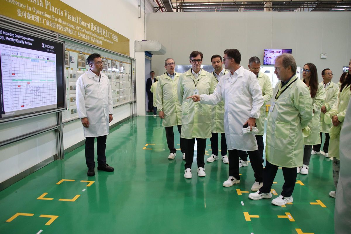 Illa comienza su último día en China con una agenda centrada en el sector de la automoción