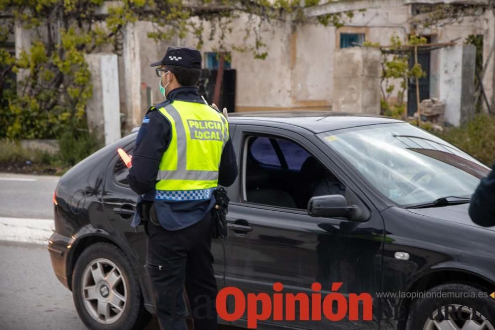 Reparto de mascarillas en Caravaca