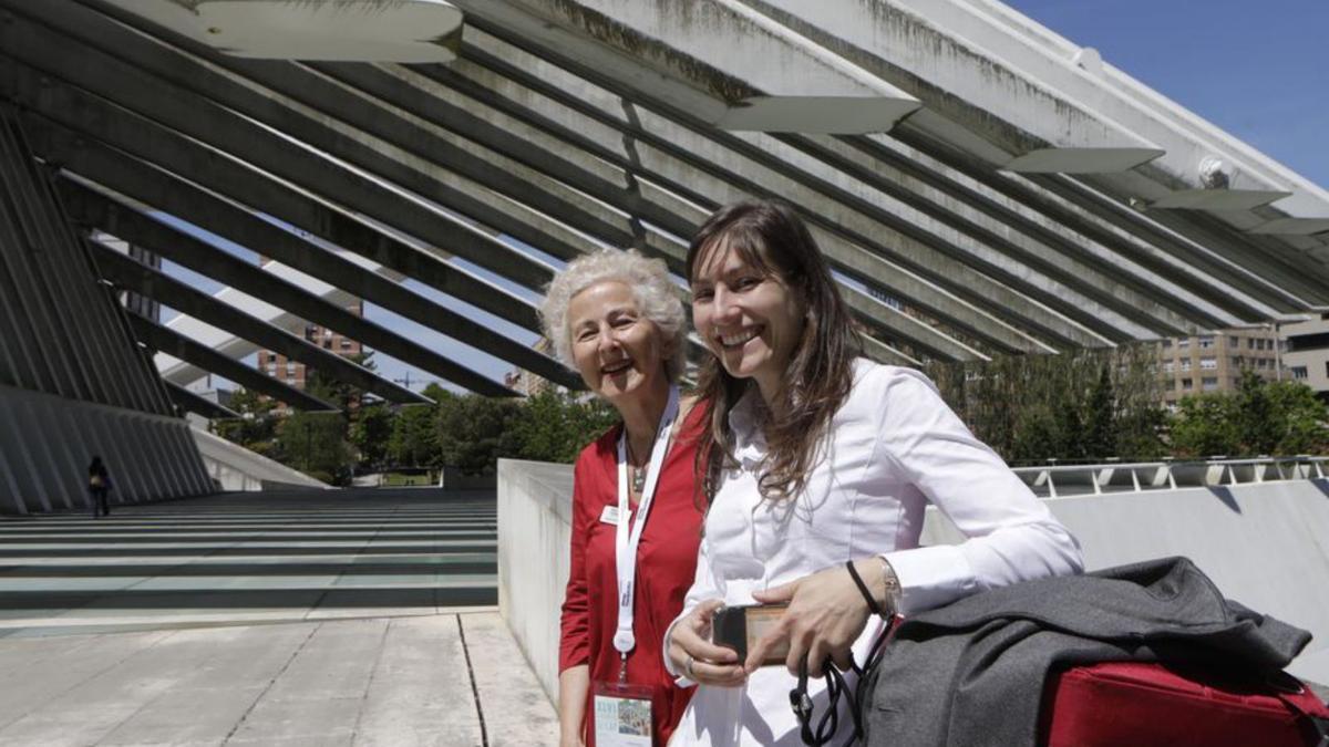 Dolores Hernández y Ana Boronat.