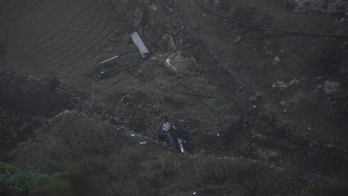 Rescate de los cuerpos de los fallecidos en el accidente de tráfico de Gran Canaria