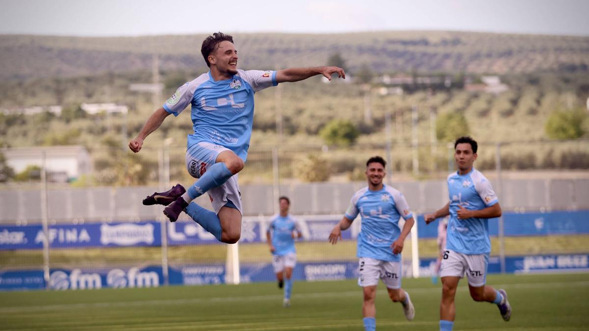 Partido de ascenso a Segunda Federación Ciudad de Lucena contra Tomares.
