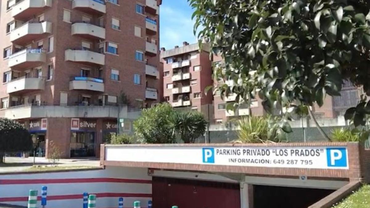 Parking "Los Prados" en la Calle Sabino Fernández Campo