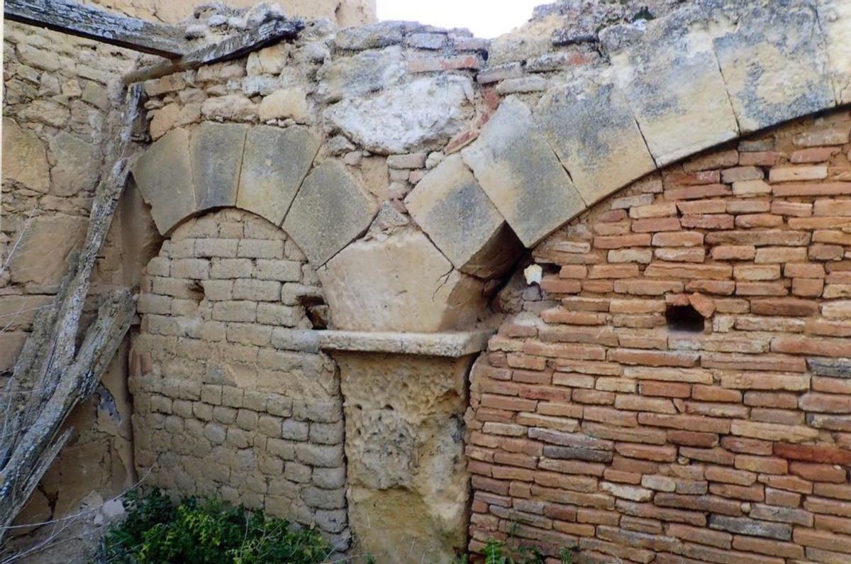 El convento en ruinas del que escribió Delibes: Aldea del Palo desaparece