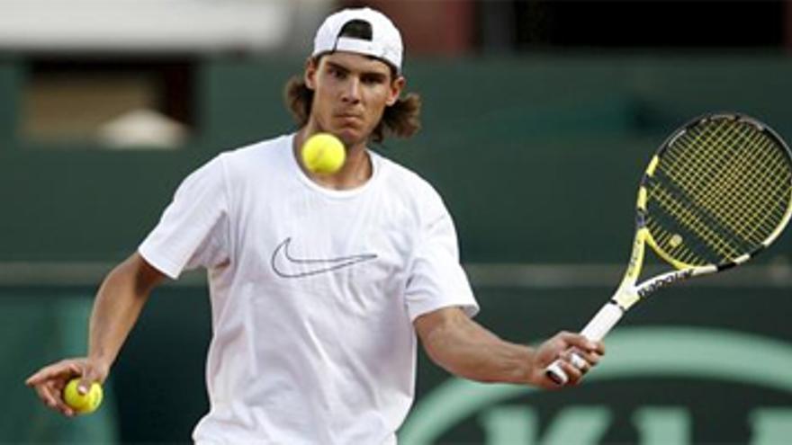 Nadal y Querrey abren la semifinal de la Davis