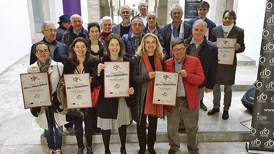 DO Oli de Mallorca presentó, ayer, el aceite de esta temporada.