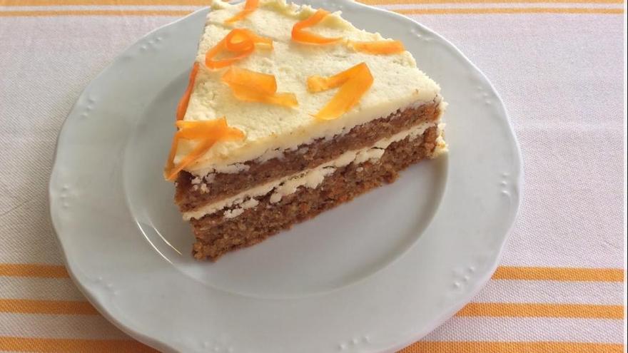 La receta más sencilla de la tarta de zanahoria con la que sorprender a tus invitados