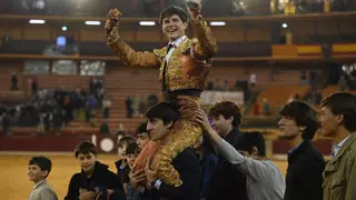 Alternativa de lujo para Aarón Palacio