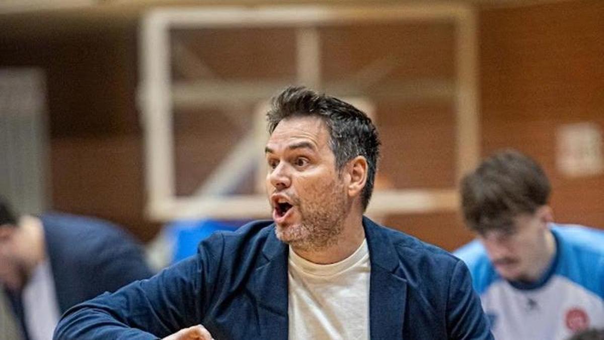 Carles Miñana, entrenador del Ciudad de Molina Basket
