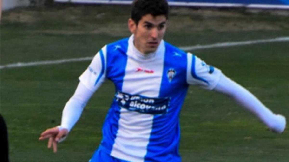 Jesús Alfaro, jugador del Alcoyano, puede ser en breve futbolista del Barça