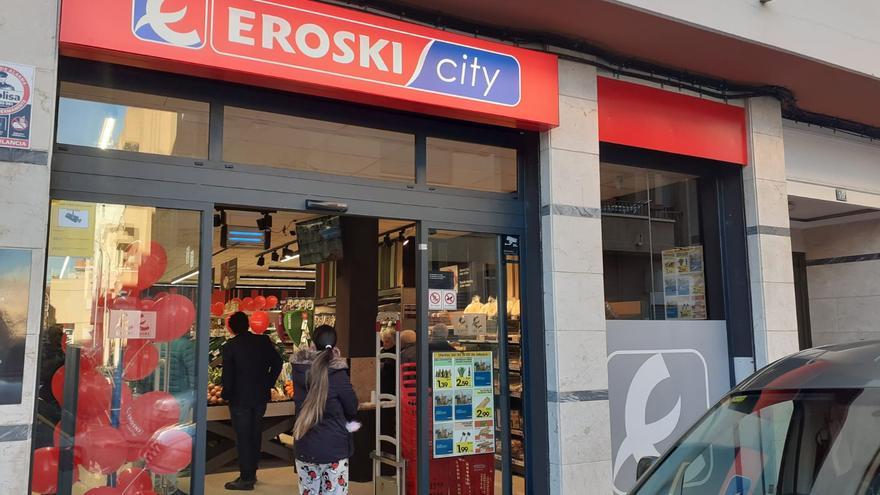 Eroski inaugura un nuevo supermercado franquiciado en Palma