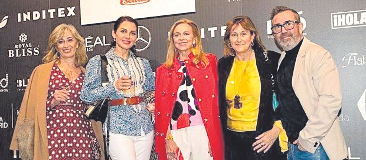 Elena Montejo, Evgeniya Savenkova, Nina Iglesias, Carmen Mayol y Teodoro Muñoz.