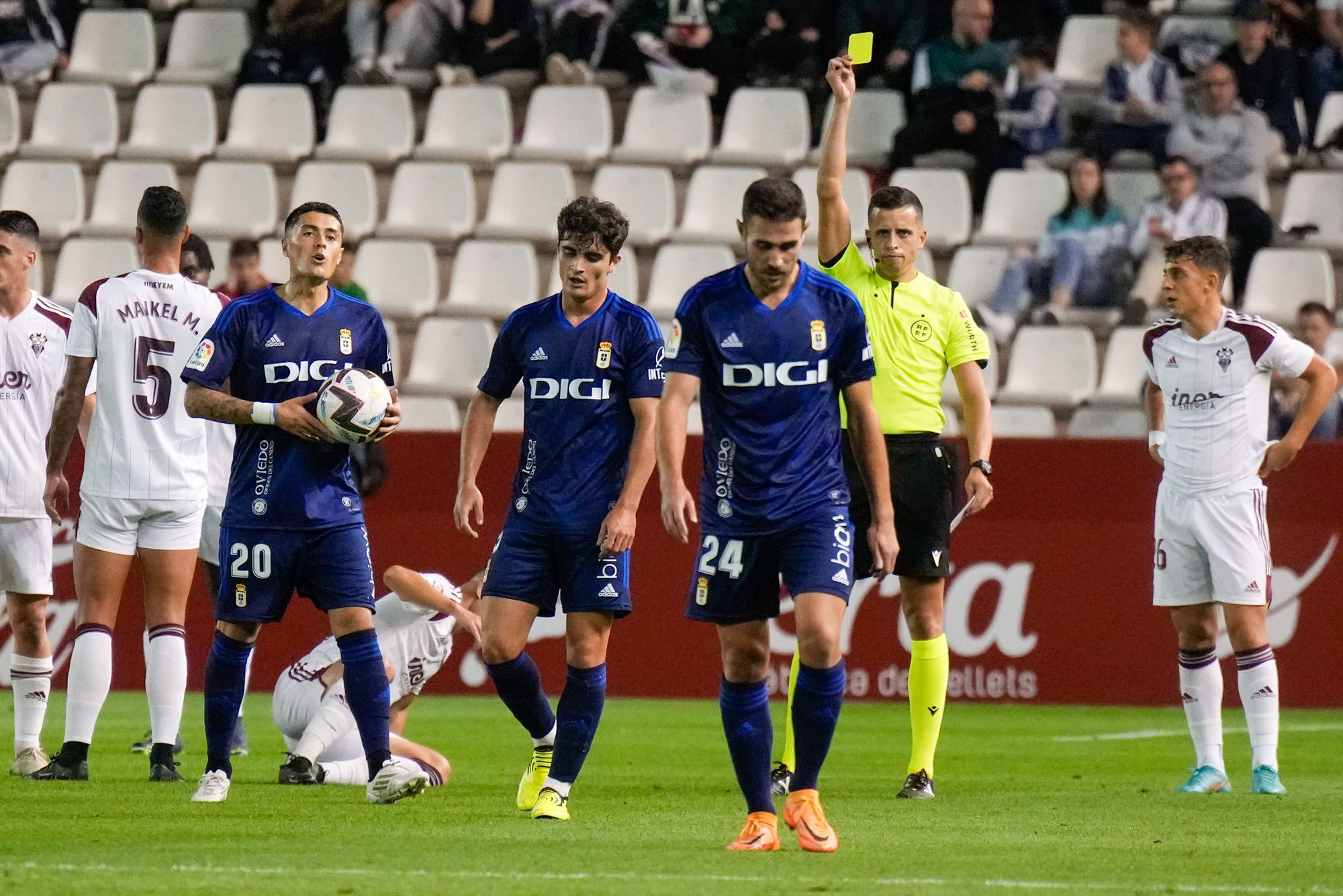EN IMÁGENES: El Oviedo cae en Albacete y se instala en la zona de descenso: 1-0