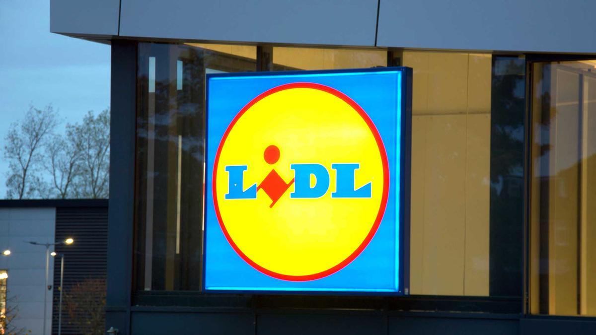 Mañana se esperan colas kilométricas en Lidl para conseguir el guardapaños que deja cajones y puertas despejadas: menos de 5 euros