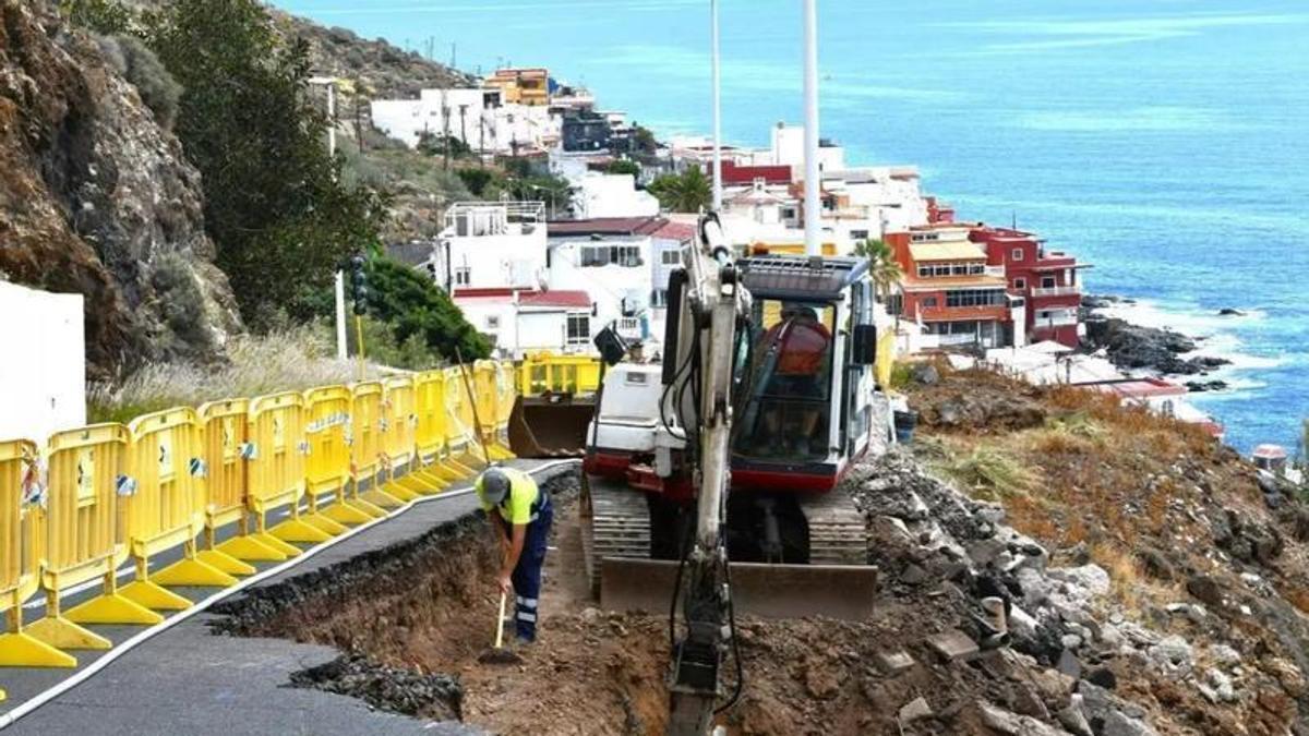 Obras en la carretera de Bocacangrejo.