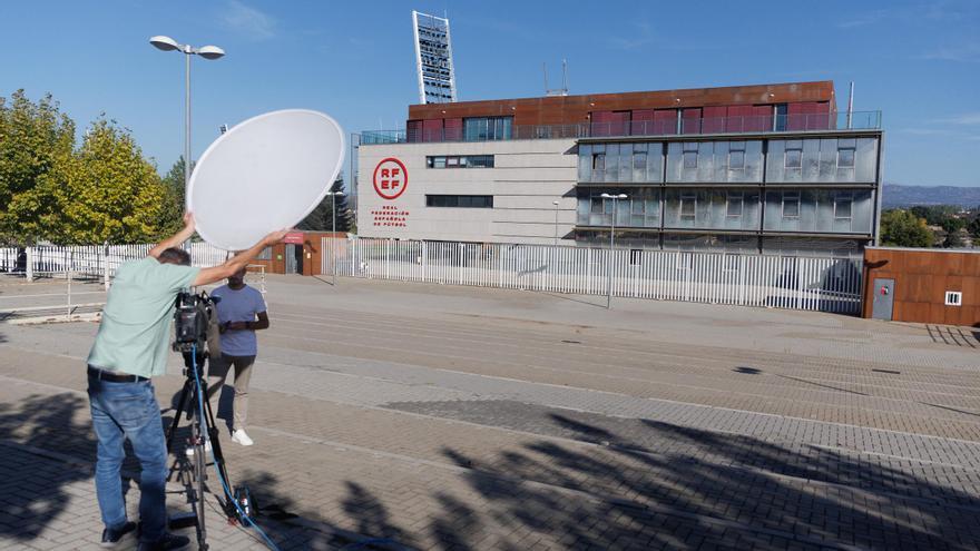 Schiedsrichter-Affäre um FC Barcelona: Guardia Civil durchsucht den spanischen Fußballverband