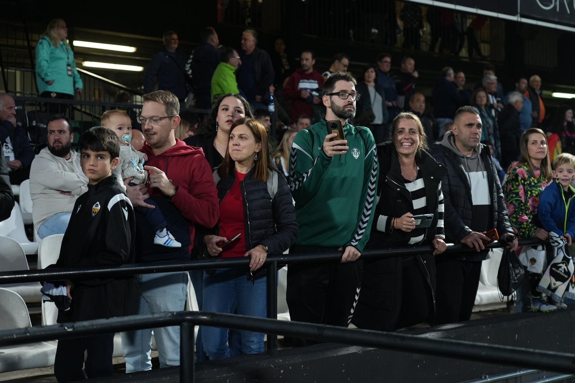 La afición del Castellón antes del partido