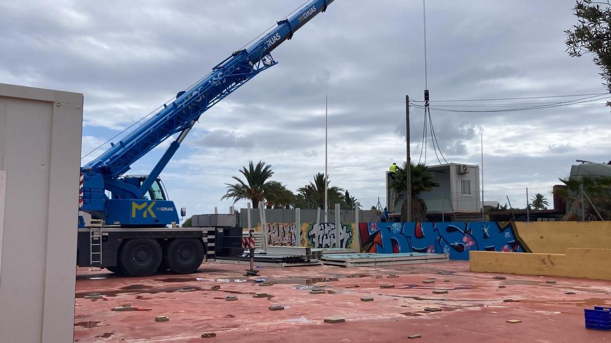 Educación comienza a construir el colegio Número 16 de Torrevieja: será el cuarto en prefabricadas de la ciudad