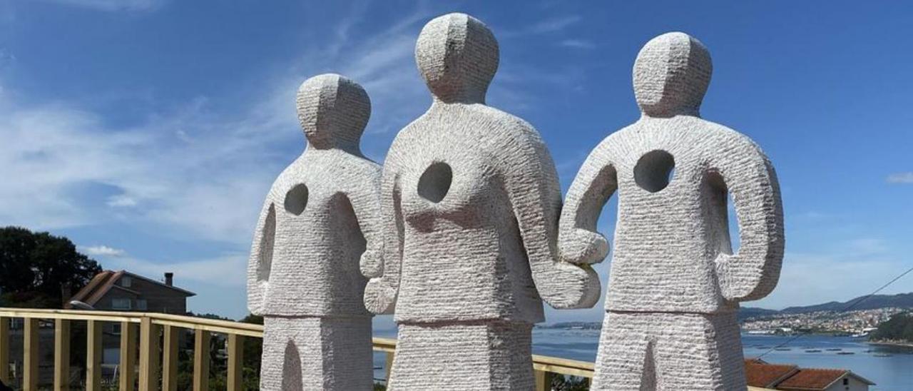 Monumento a las víctimas de la violencia golpista en Redondela.