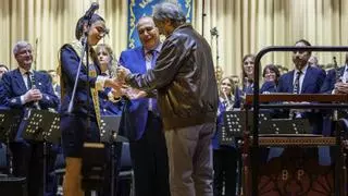 Joan Manuel Serrat: "Los premios llegan por el amor de gente que quiere hacerte feliz"