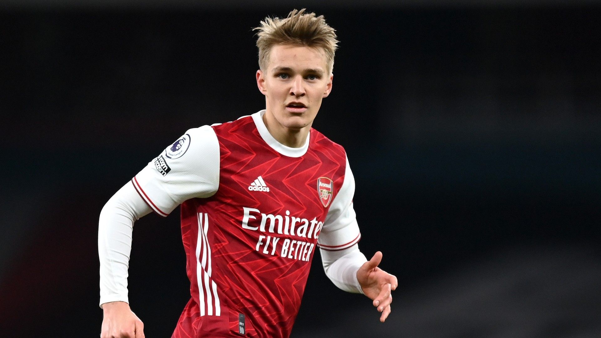 Odegaard con la camiseta del Arsenal en un encuentro de la temporada pasada