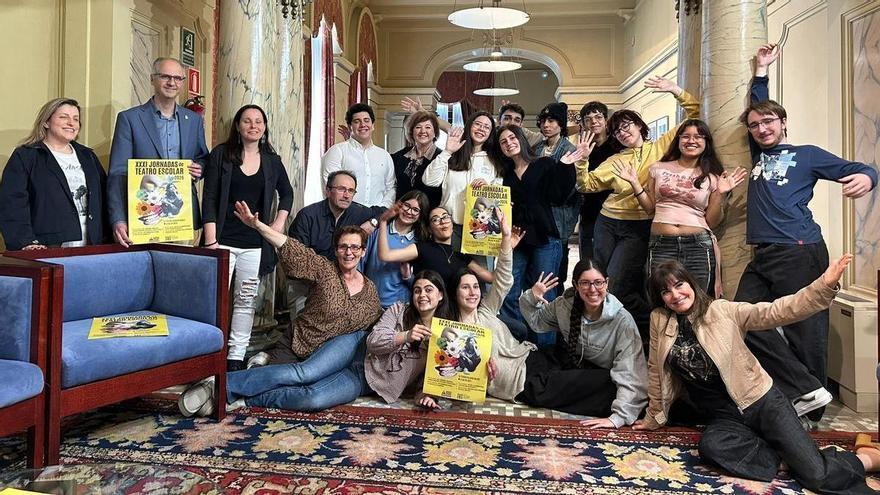 Los jóvenes conquistan uno de los teatros más importantes de Asturias: "EE"