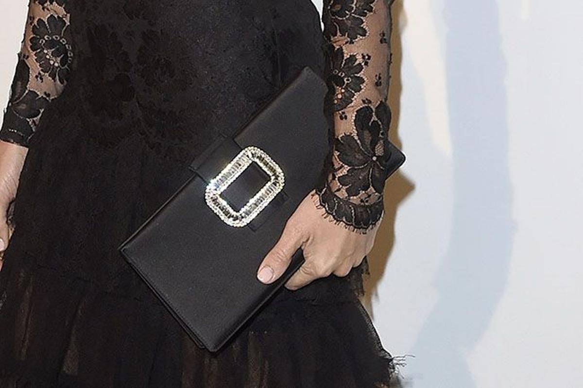 Detalle del clutch de Penélope Cruz en los premios de la Unión de Actores