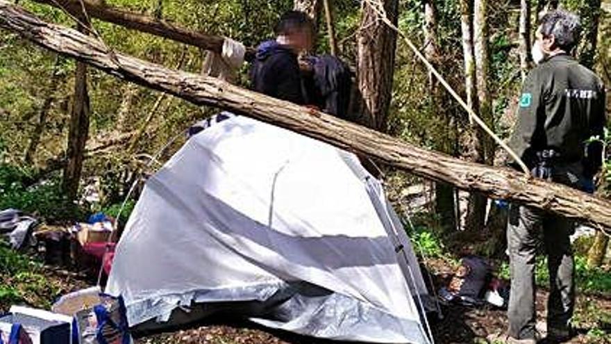 Els Agents Rurals sancionen un home que havia plantat una tenda