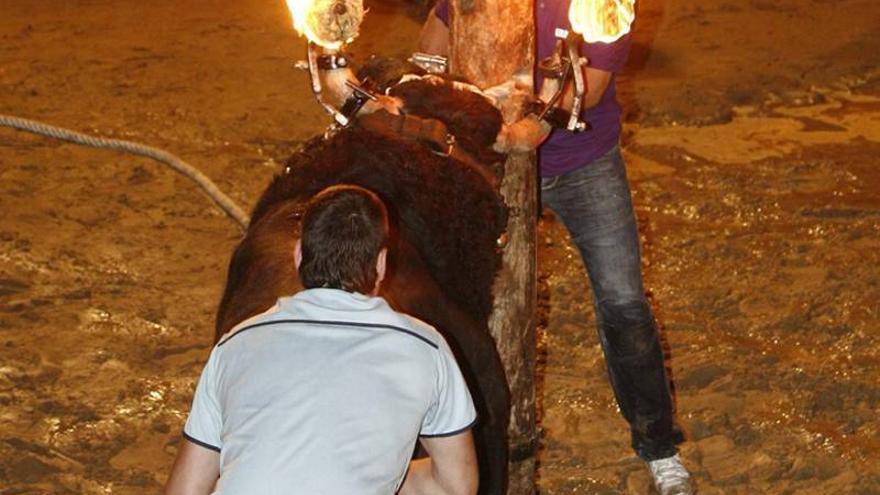 Almassora mantiene las emboladas a las 23.30 horas por las peñas