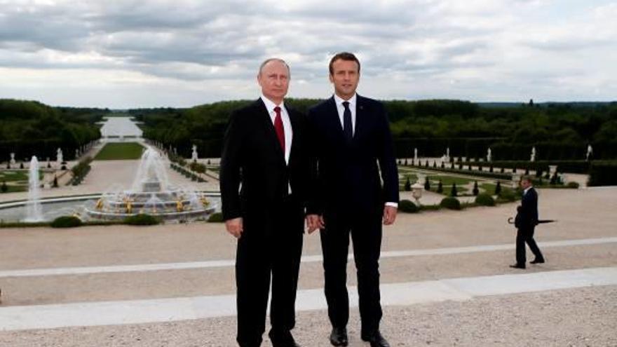 Emmanuel Macron i Vladimir Putin es van reunir ahir a Versalles.